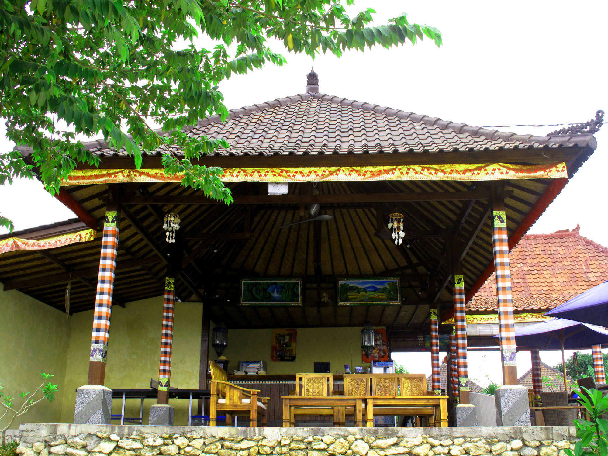 Dmas Huts Lembongan Hotel Nusa Lembongan Exterior photo
